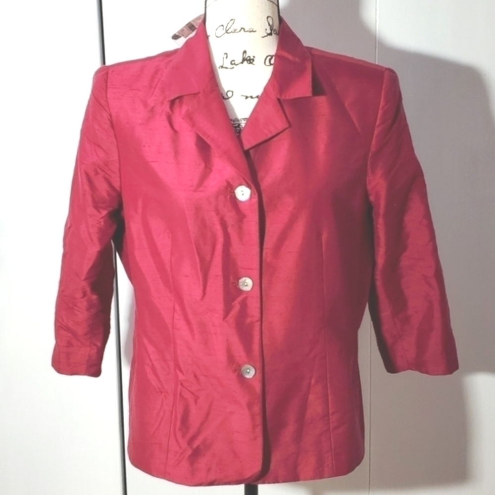Casual Corner- Burgundy Red 100%Silk Modern 3/4 Sleeve Dress Blouse Sz.12